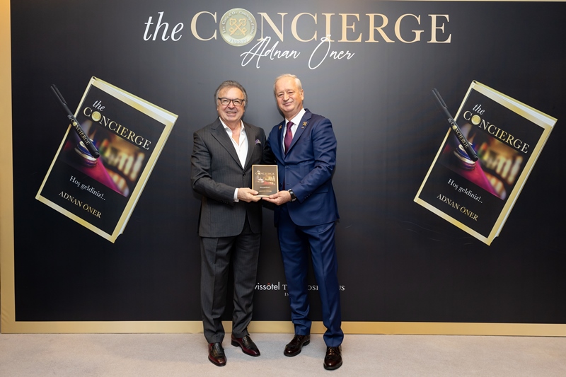 Adnan Öner  ‘The Concıerge Adnan Öner’ Kitabını 33 Yıldır Hizmet Verdiği Swıssôtel The Bosphorus’ta Tanıttı  Adnan Öner  ‘The Concıerge Adnan Öner’ Kitabını 33 Yıldır Hizmet Verdiği Swıssôtel The Bosphorus’ta Tanıttı